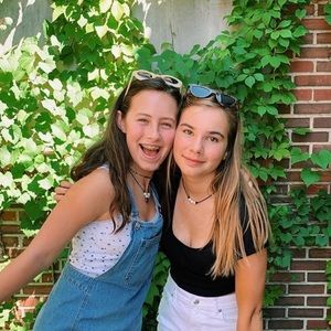 Meet your Posher, Maya